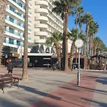 3 Bedroom Old Town 5 Minute Walk To Finnikoudes Apartament Larnaca